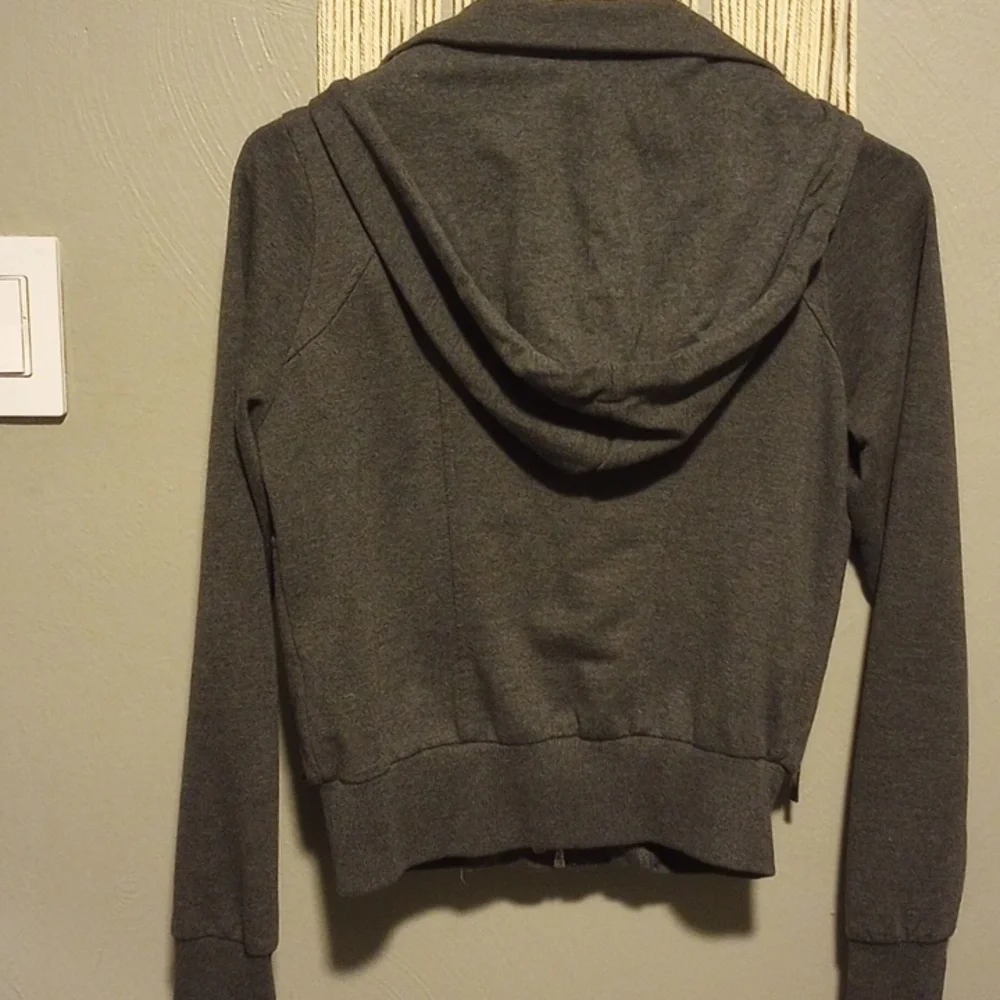 Grey zip up - Picture 2 of 3
